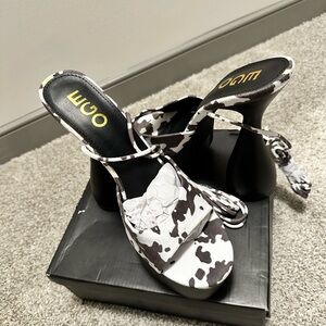 EGO Black and White Heels with Marbled Design